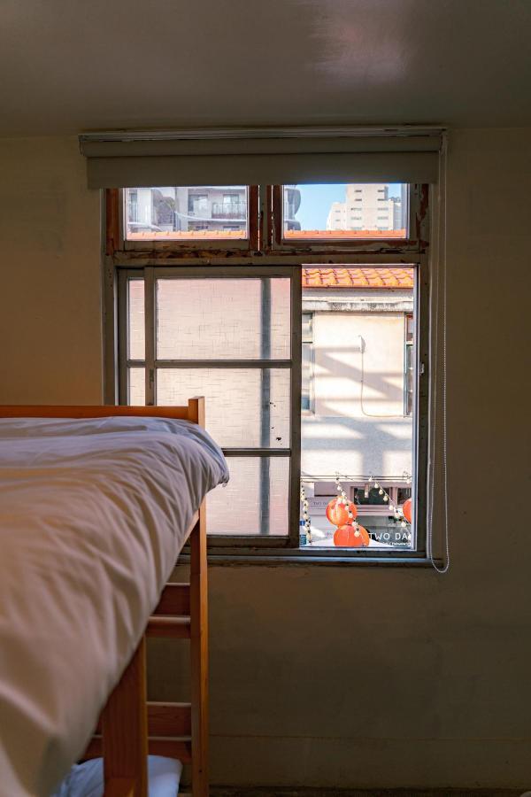 Dope Hostel Тайджун Екстериор снимка